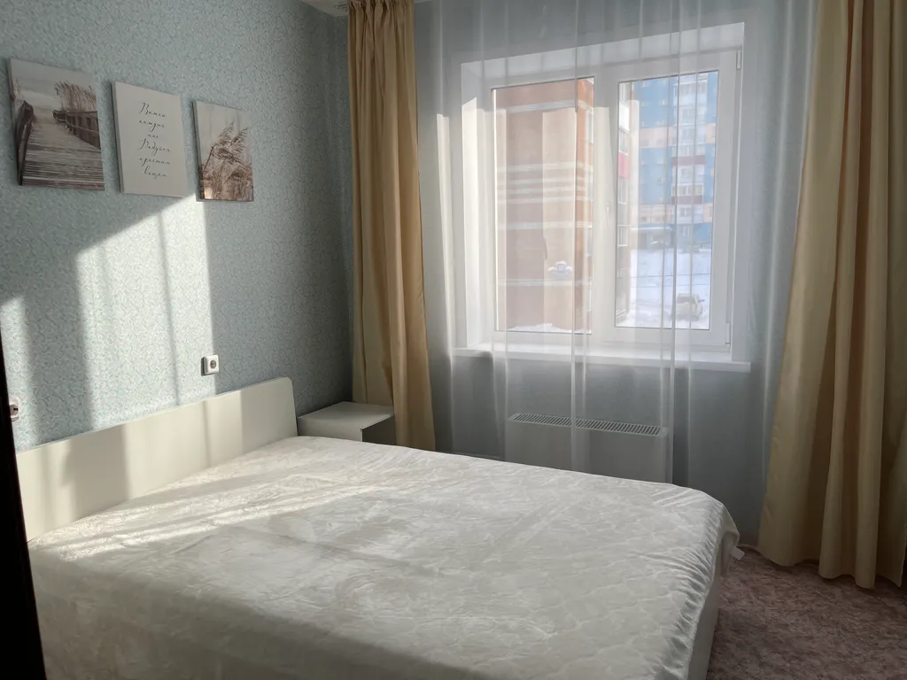 Студия со спальней в девятиэтажном доме в центре