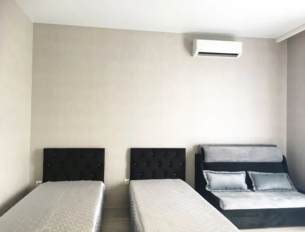 Студия на 2 этаже с балконом