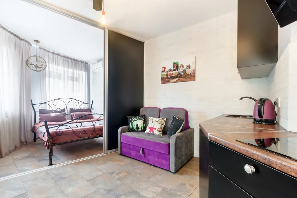 Квартира Дизайнерская квартира в стиле Алисы в стране чудес — Ростов-на-Дону