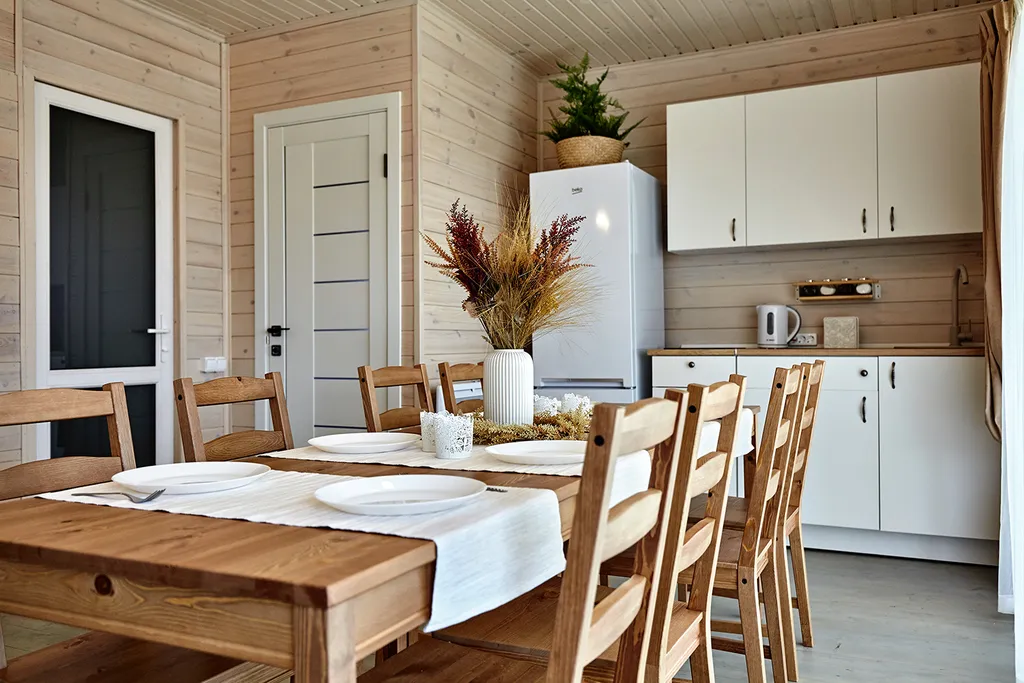 Чистый светлый коттедж с теплым бассейном и баней на дровах