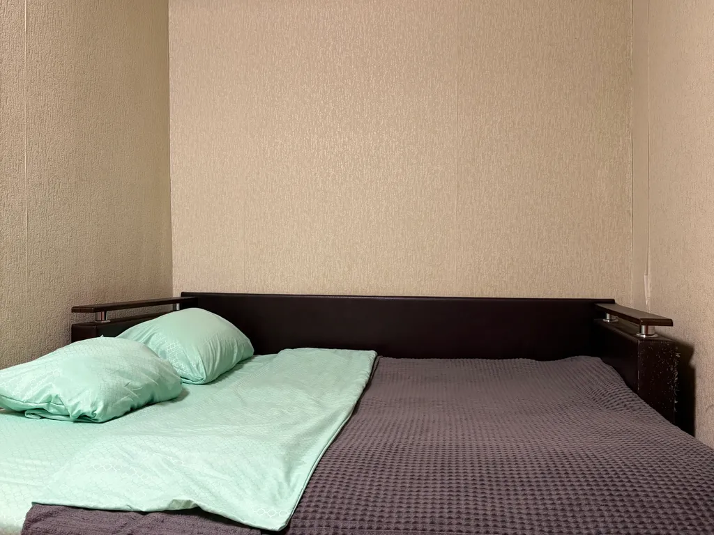 Квартира в Красноармейском районе, клиника зрение