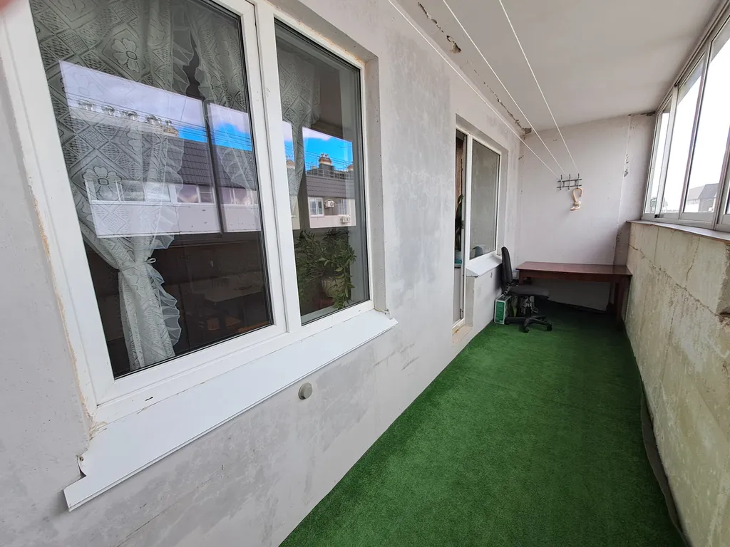 Большая и уютная однушка