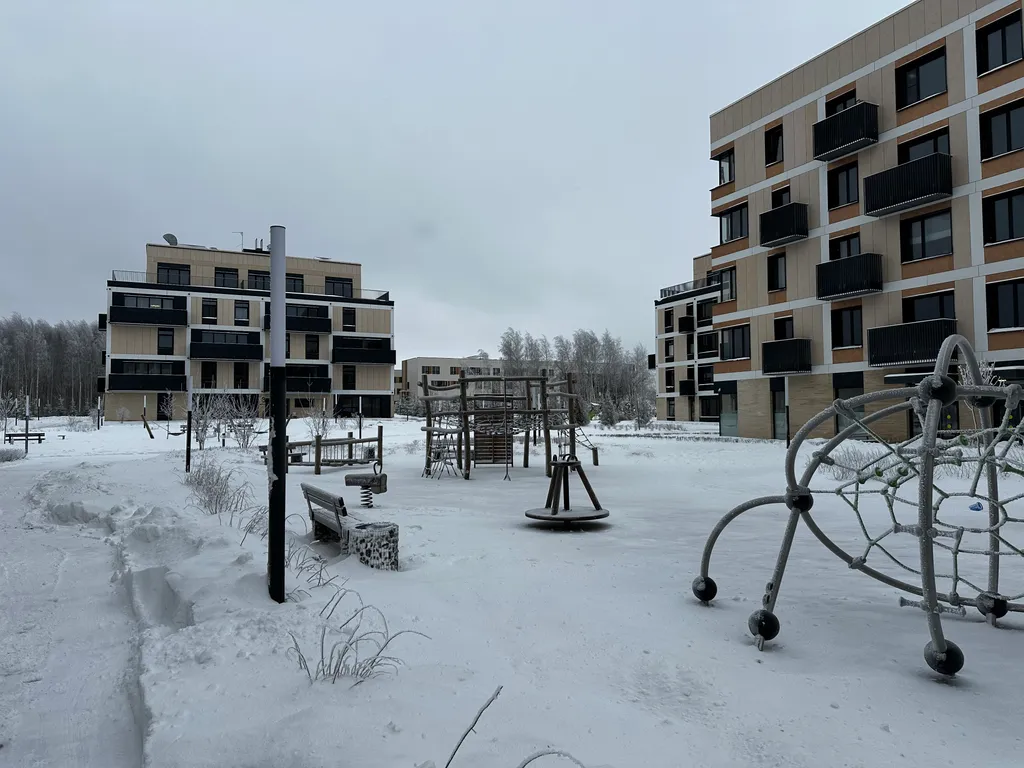 Умная квартира с дизайнерским ремонтом и тёплой парковой