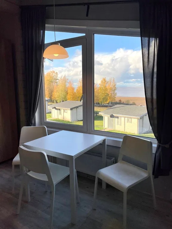 Номер у озера Ильмень