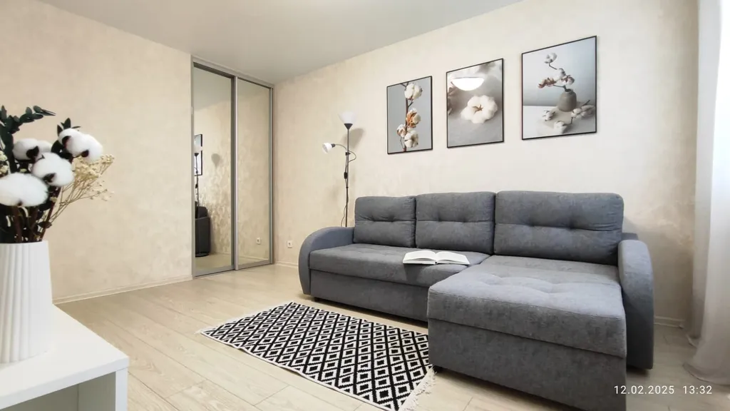 Однокомнатная квартира в новом тихом микрорайоне — аренда посуточно в Киров