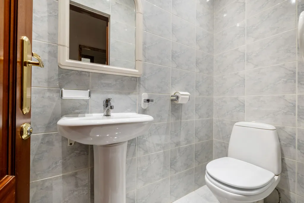 Квартира 3-комнатная квартира с видом на ночную Москву — Москва