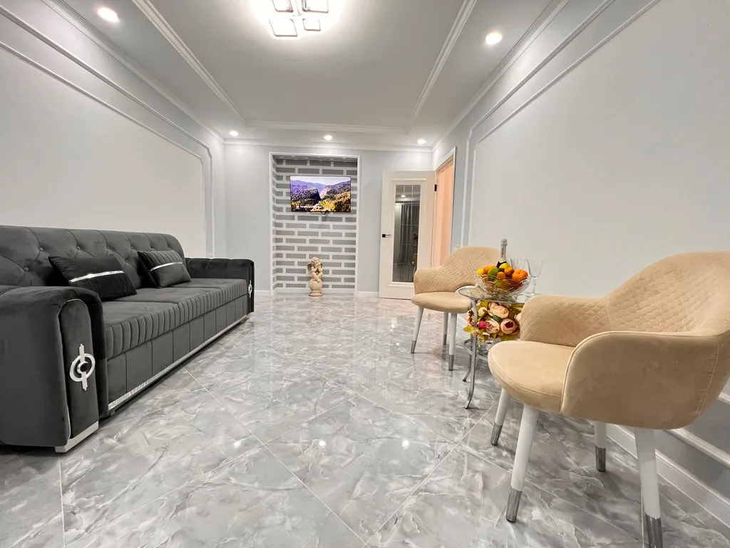 Уютная 3-комнатная квартира в центре города Гагры в 150м до моря — аренда посуточно в Гагра