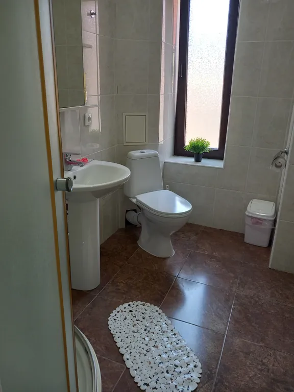 Улучшенный 3-х местный номер с балконом