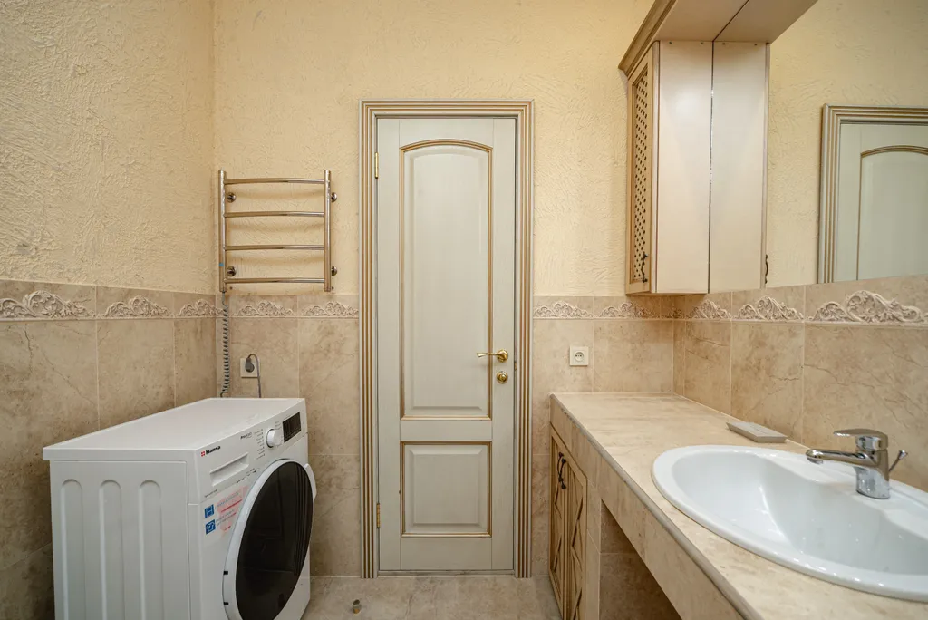 Уютная студия в яхт-клуб у моря