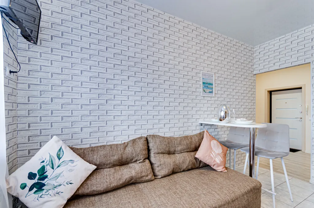 Зеркальный перламутр | Mother of pearl mirror | однокомнатная | 4 гостя