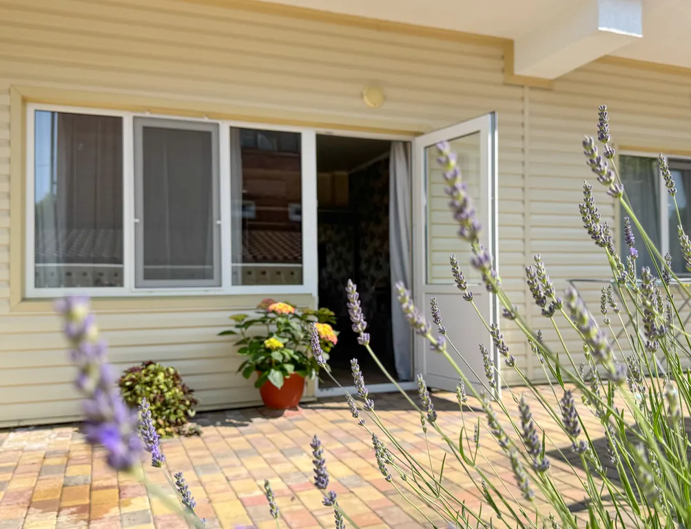 Номер комфорт с выходом на балкон 2 этажа