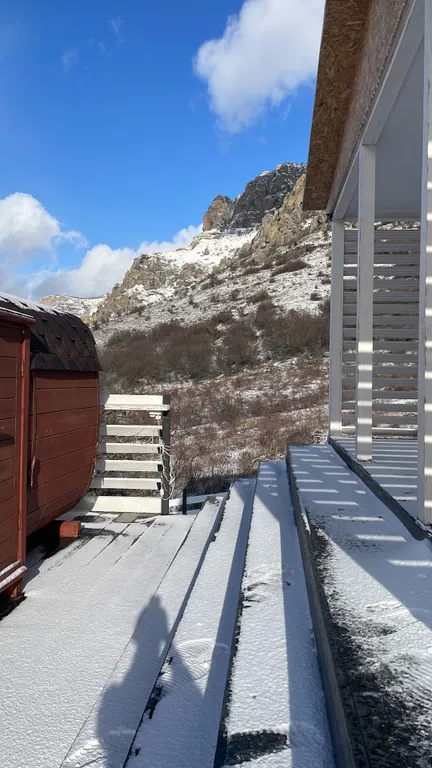 Коттедж Домик в горах Cherrychillvillage — Лучистое