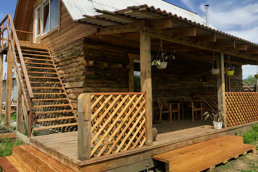 Трехместный номер «Комфорт» с душем