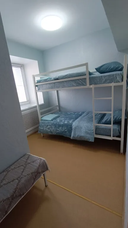 В центре старой Териберки