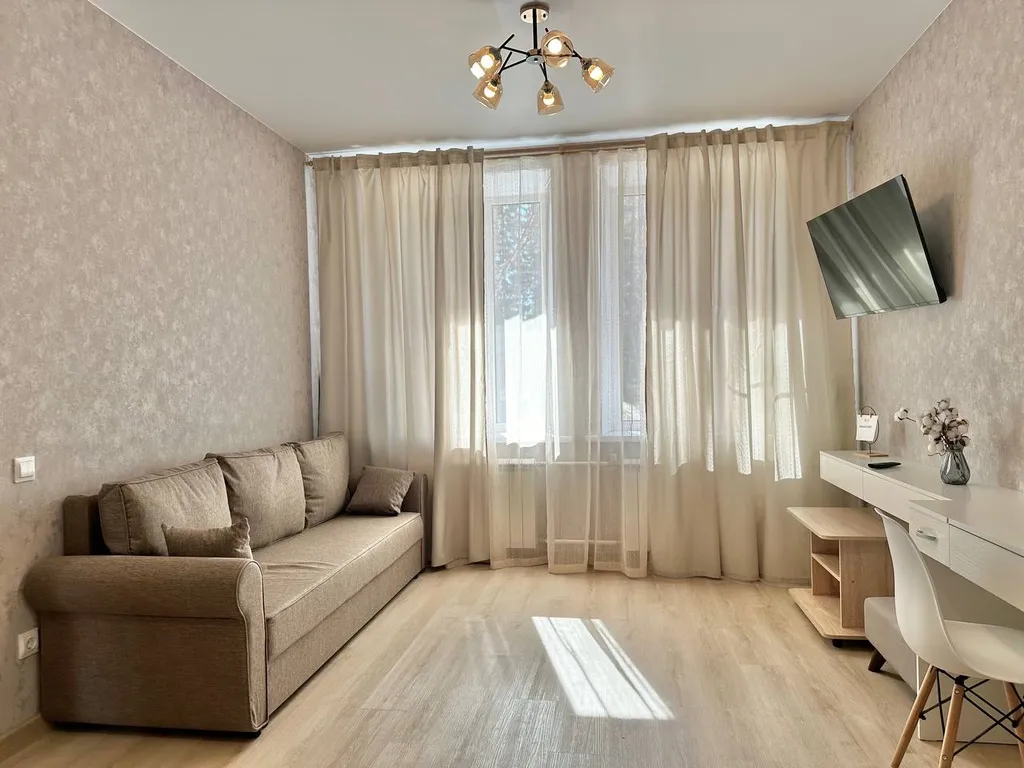 Светлая квартира с кофемашиной и кондиционером у НГУ в АКадемгородке