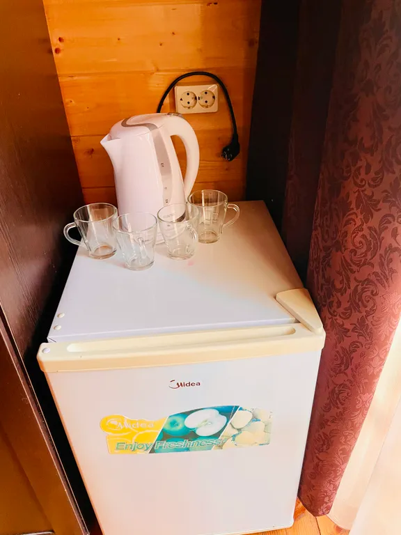 Домики четырёхместные с удобствами, в пригороде Нового Афона,