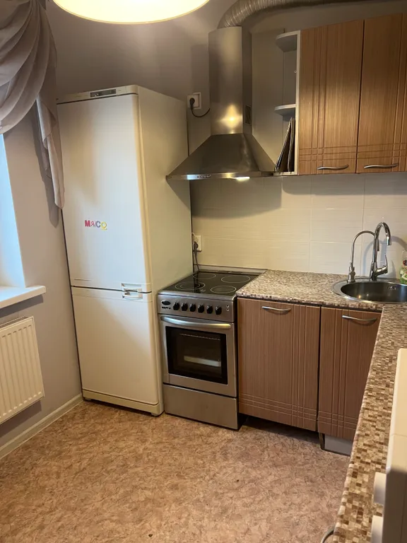 Просторная двушка на Перевалке