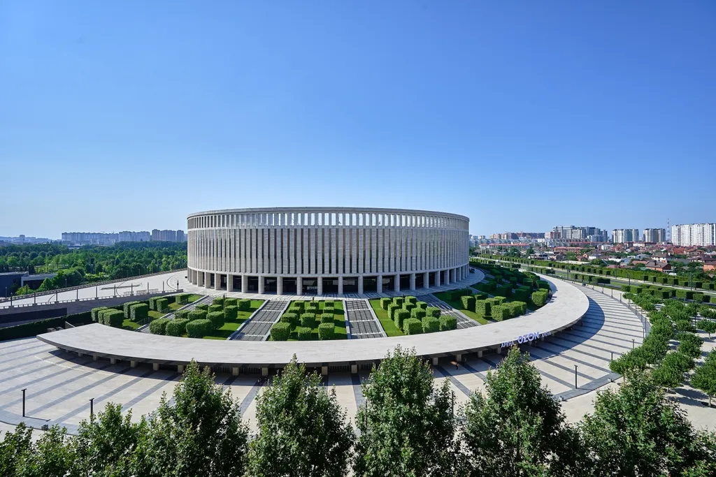 Дизайнерcкая двушка c видoм на стадион Kрaснoдaр