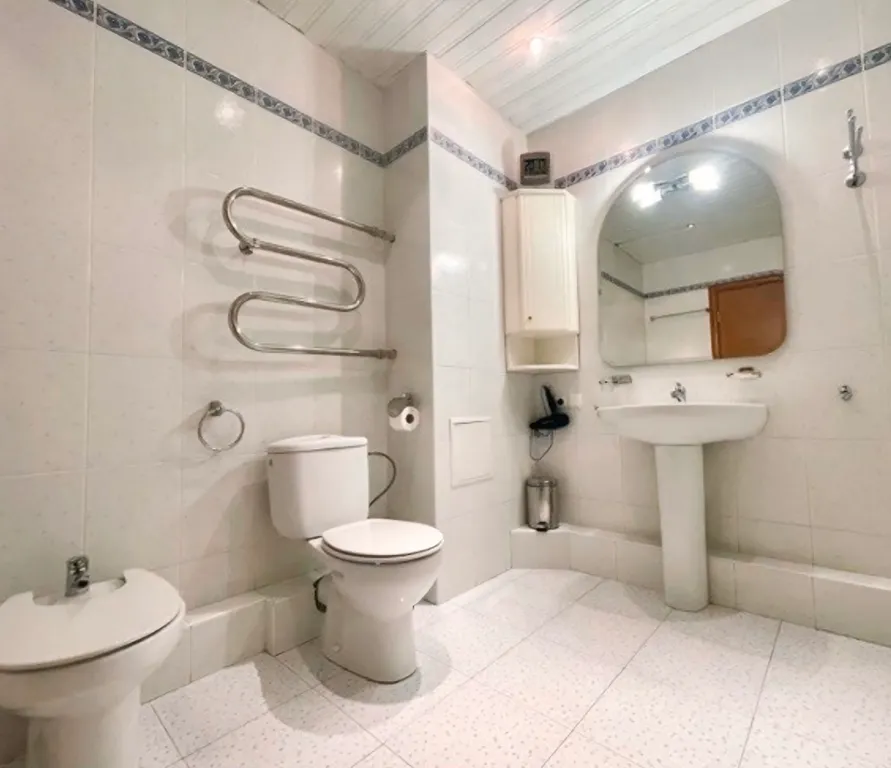 Уютная, просторная квартира в центре города для большой компании