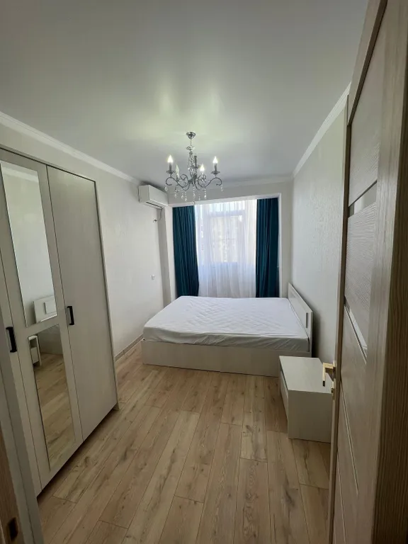 Просторная квартира с видом на море и горы