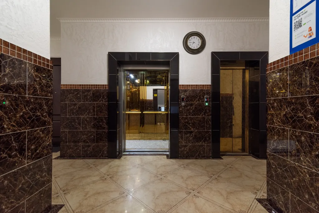 Квартира 1-комнатная квартира в центре города с панорамными окнами — Махачкала