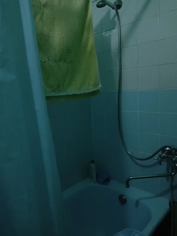 Гостеприимная комната у метро, 30 минут до центра