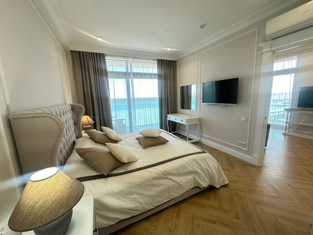 Квартира Трехкомнатные апартаменты рядом с морем — аренда посуточно в Ялта