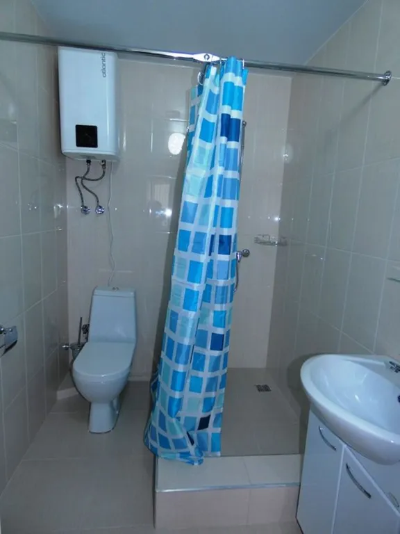 Комфорт с балконом во двор