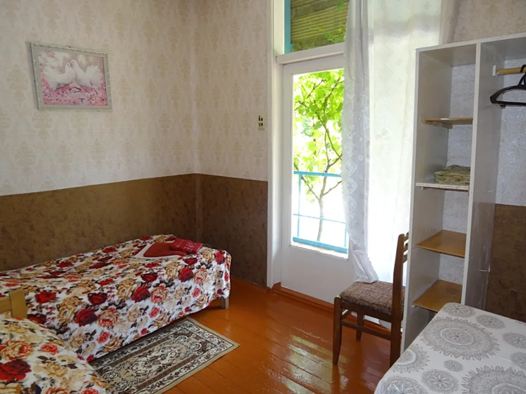 Квартира Эконом 2-х местный без питания — аренда посуточно в Пицунда