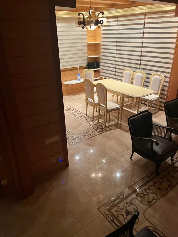 Деревянный дом с приватной территорией