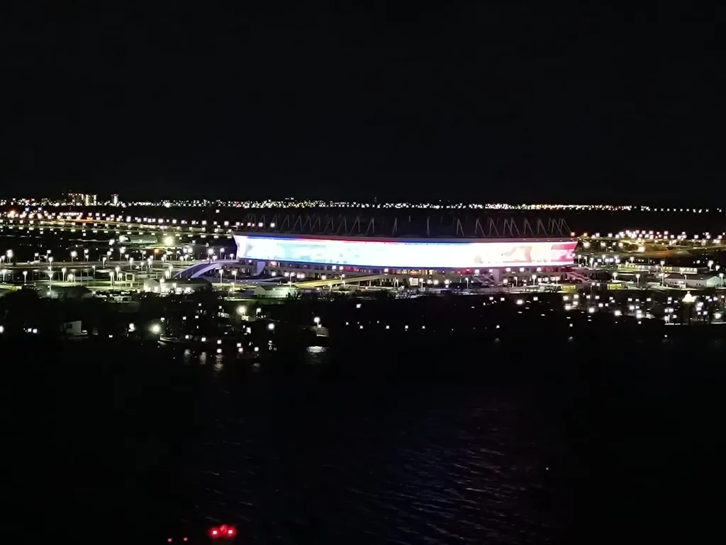 Евро2 лофт на Державинском с видом на восход солнца