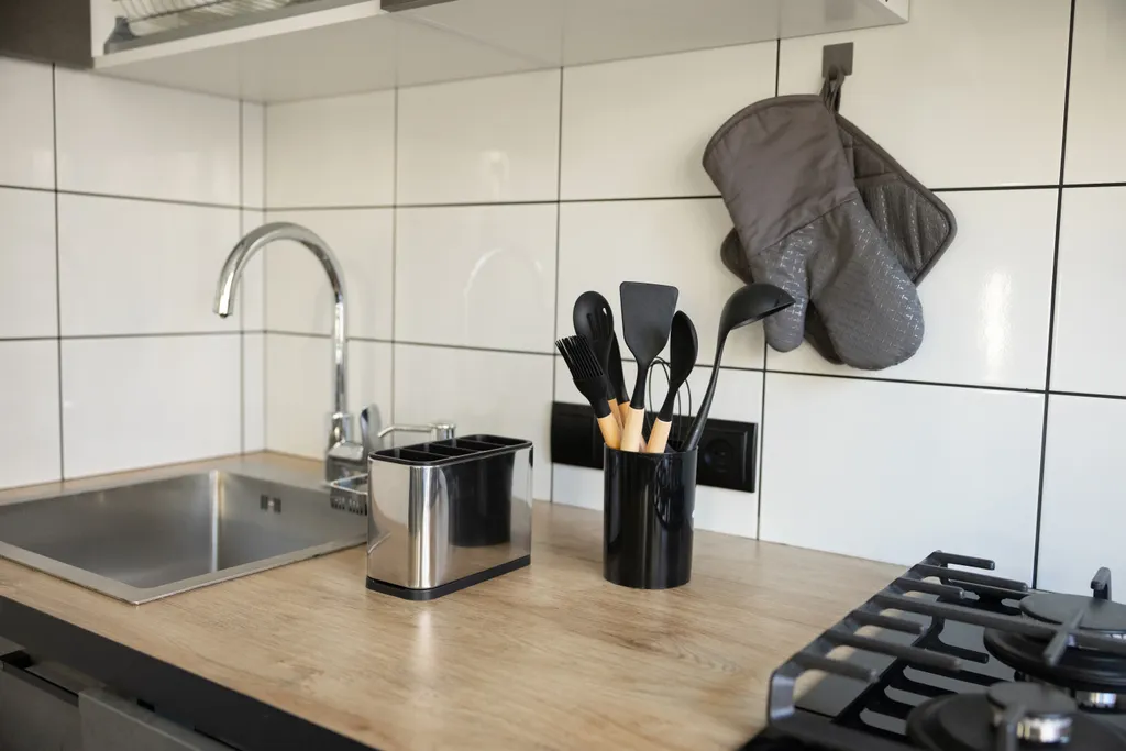 Квартира Квартира Свежая евродвушка в 5 минутах ходьбы от Новгородского Кремля — Великий Новгород