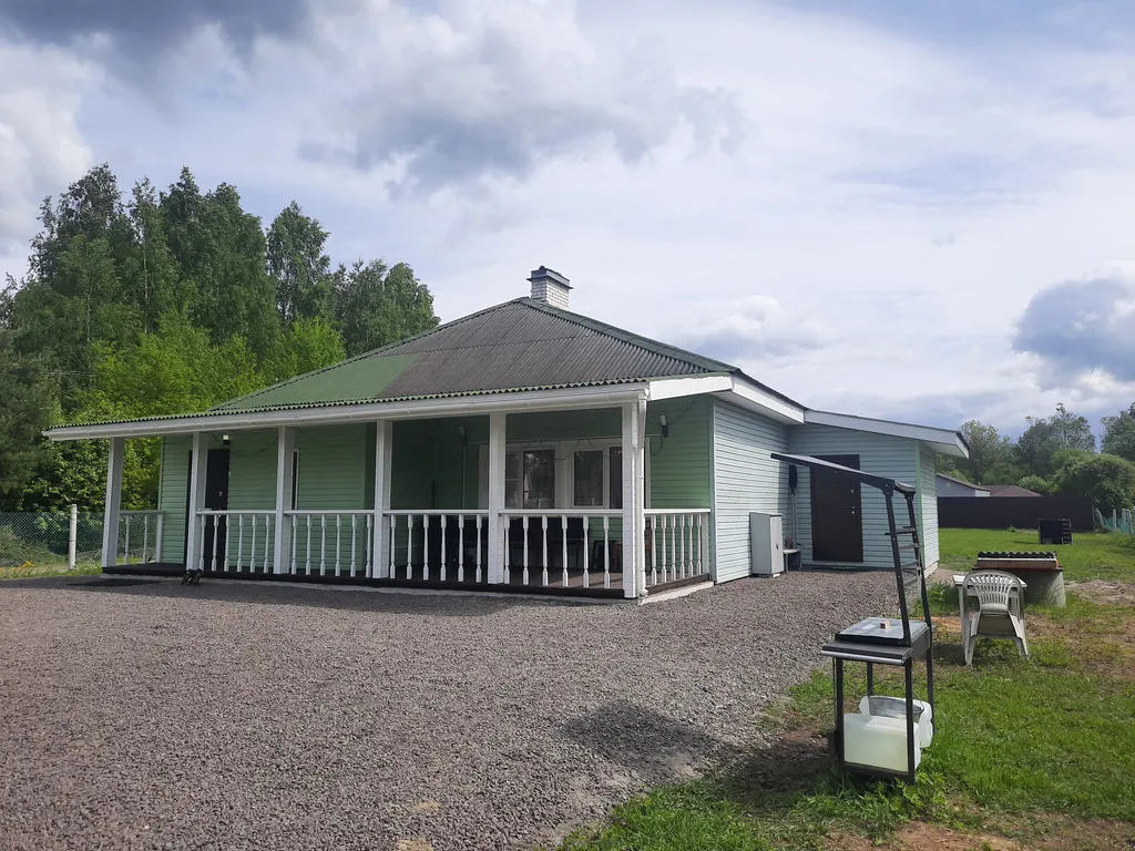 Дом на озере Вуокса с сауной и камином