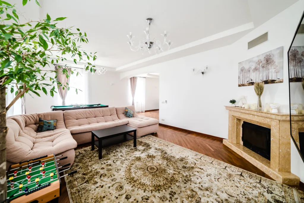 Коттедж Дом с бассейном и сауной — Горки-2