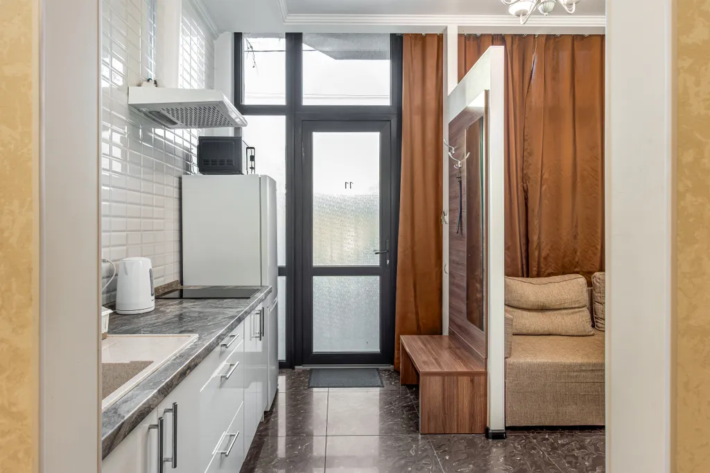 Квартира Квартира Студия в центре, с отдельным входом, на 2-й береговой линии — Геленджик