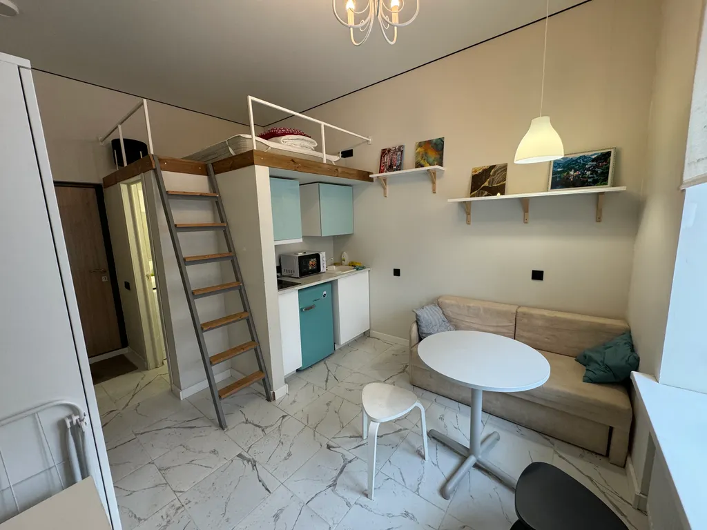 Квартира Квартира Уютная двухуровневая студия — Москва