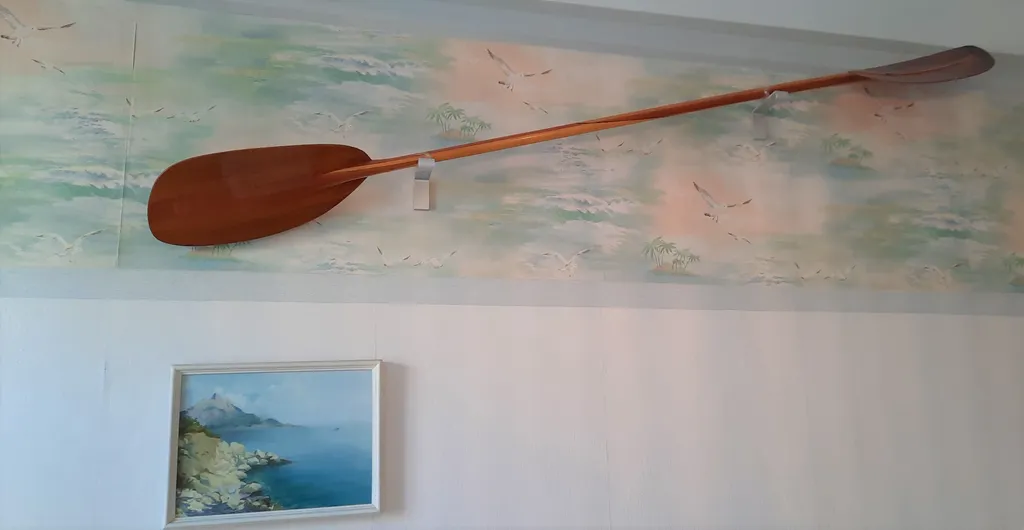 Просторная комната в винтажной квартире