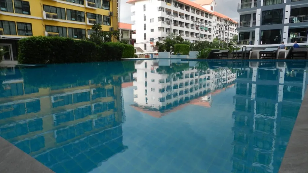 Апартамент с 1 спальней и гостиной в 70 метрах от пляжа Джомтьен