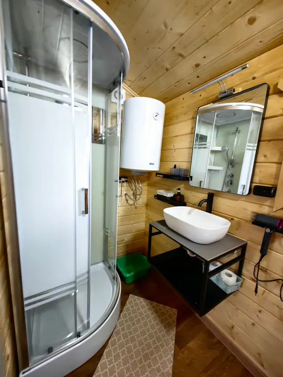 Уютный деревянный дом