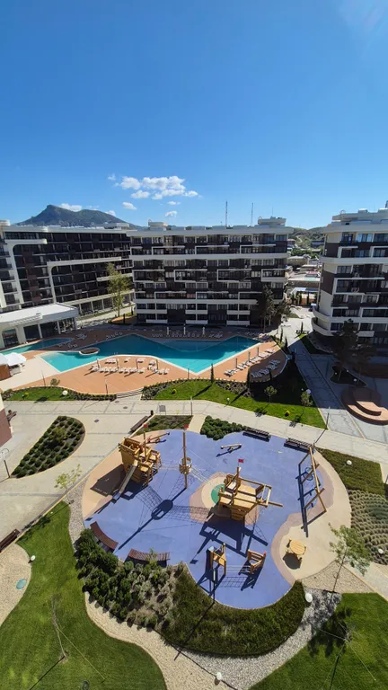 Апартаменты с бассейном