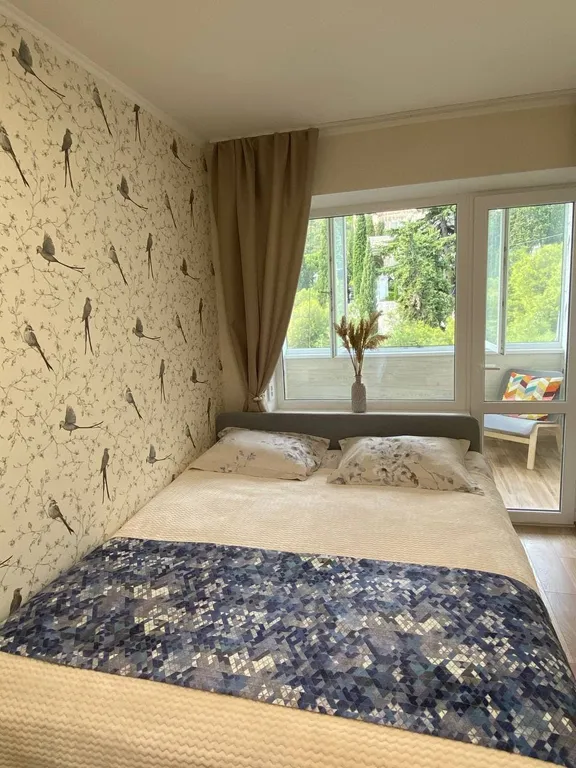 Квартира Апартаменты в центре с видом на море — аренда посуточно в Ялта