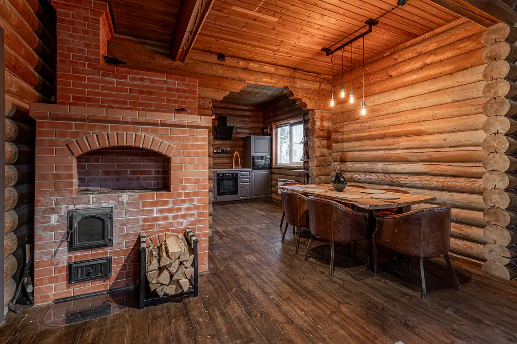 Уютный бревенчатый дом