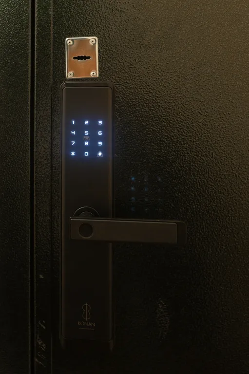 Родное Место в центре, рядом Залив, РКБ, парк Амазония