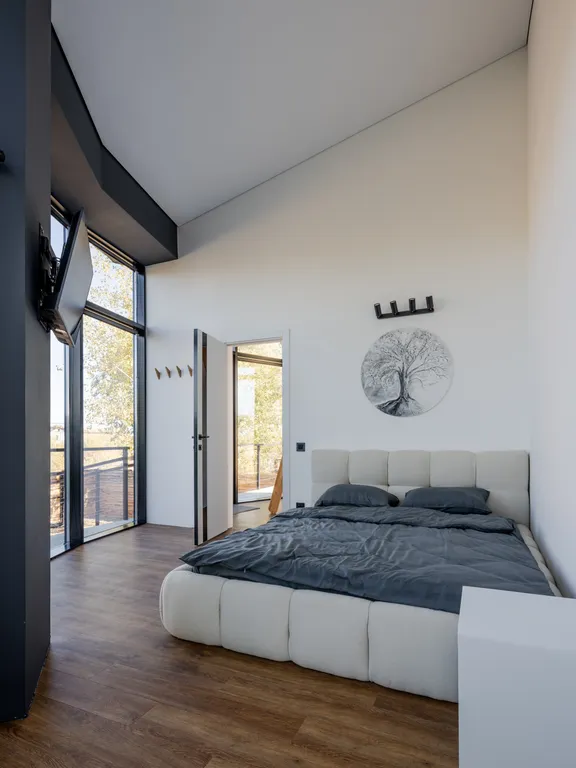 Уникальный Круглый дом с панорамой на горы и реку Сок