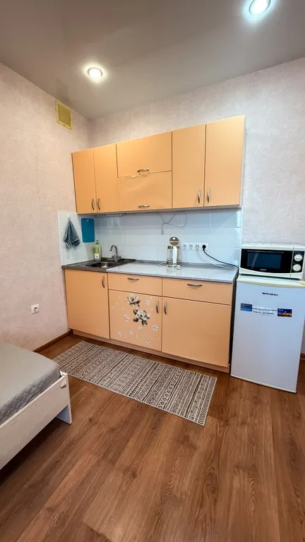 Чистая и комфортабельная студия в пешей доступности от центра