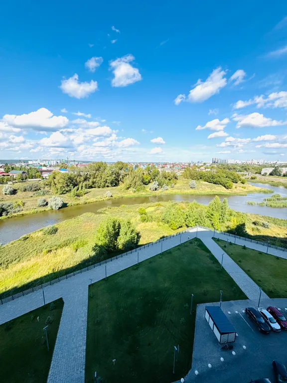 Апартаменты, студия с видом на речку, квартира в новом жилом комплексе