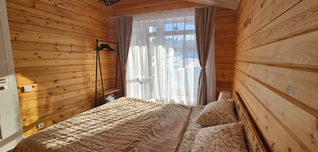 Коттедж Уютный дом из кедрового бруса с видом на горы — аренда посуточно в Белокуриха