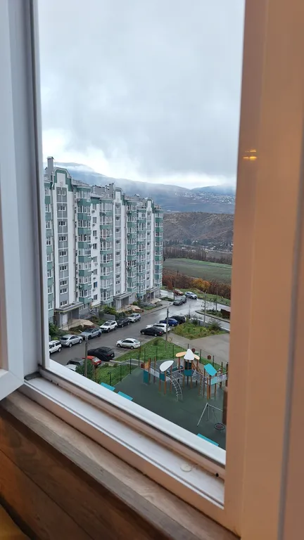 Квартира с видом на горы Демерджи и Чатыр-даг