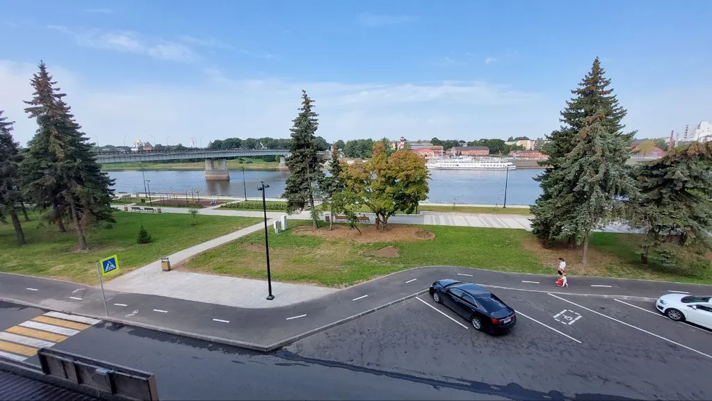 Новая уютная квартира с видом на новую набережную и реку Волхов