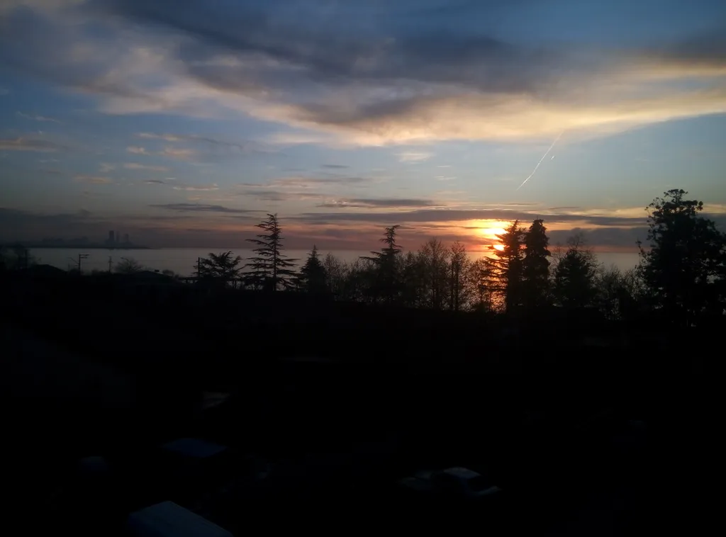 Квартира у моря с видом на горы